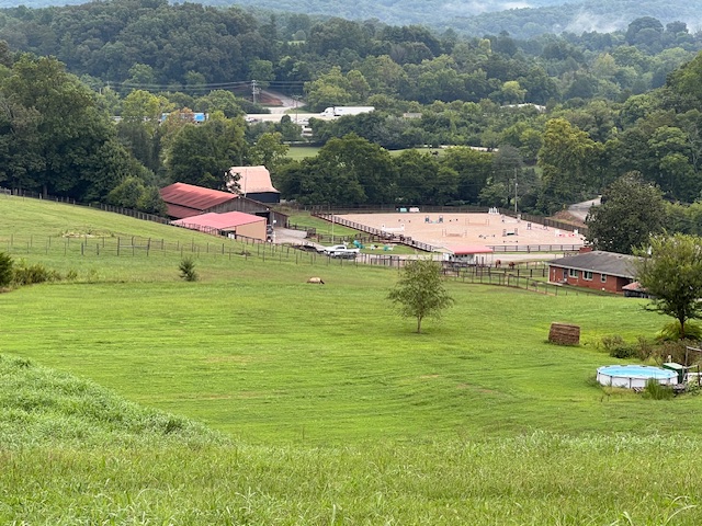 Farm Scene at Buttermilk Farm (IMG_2038)